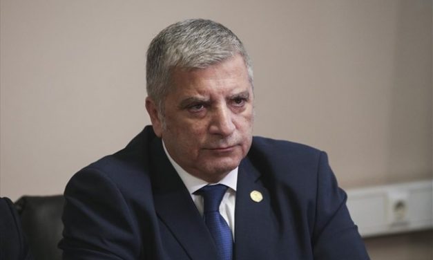 Πατούλης: Το Πολυτεχνείο σύμβολο ενότητας και αγώνα