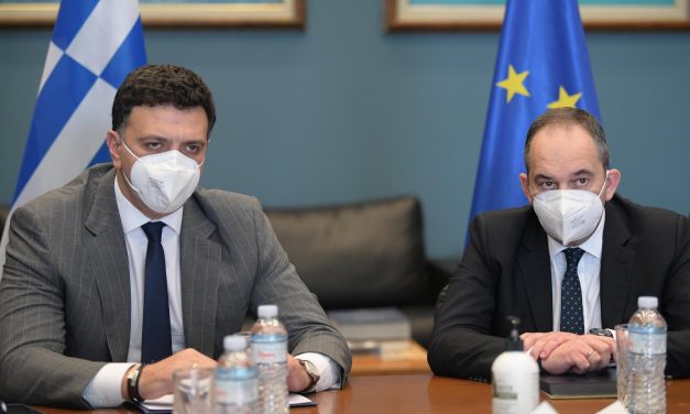 Σύσκεψη Πλακιωτάκη-Κικίλια για την βιώσιμη ανάπτυξη της κρουαζιέρας