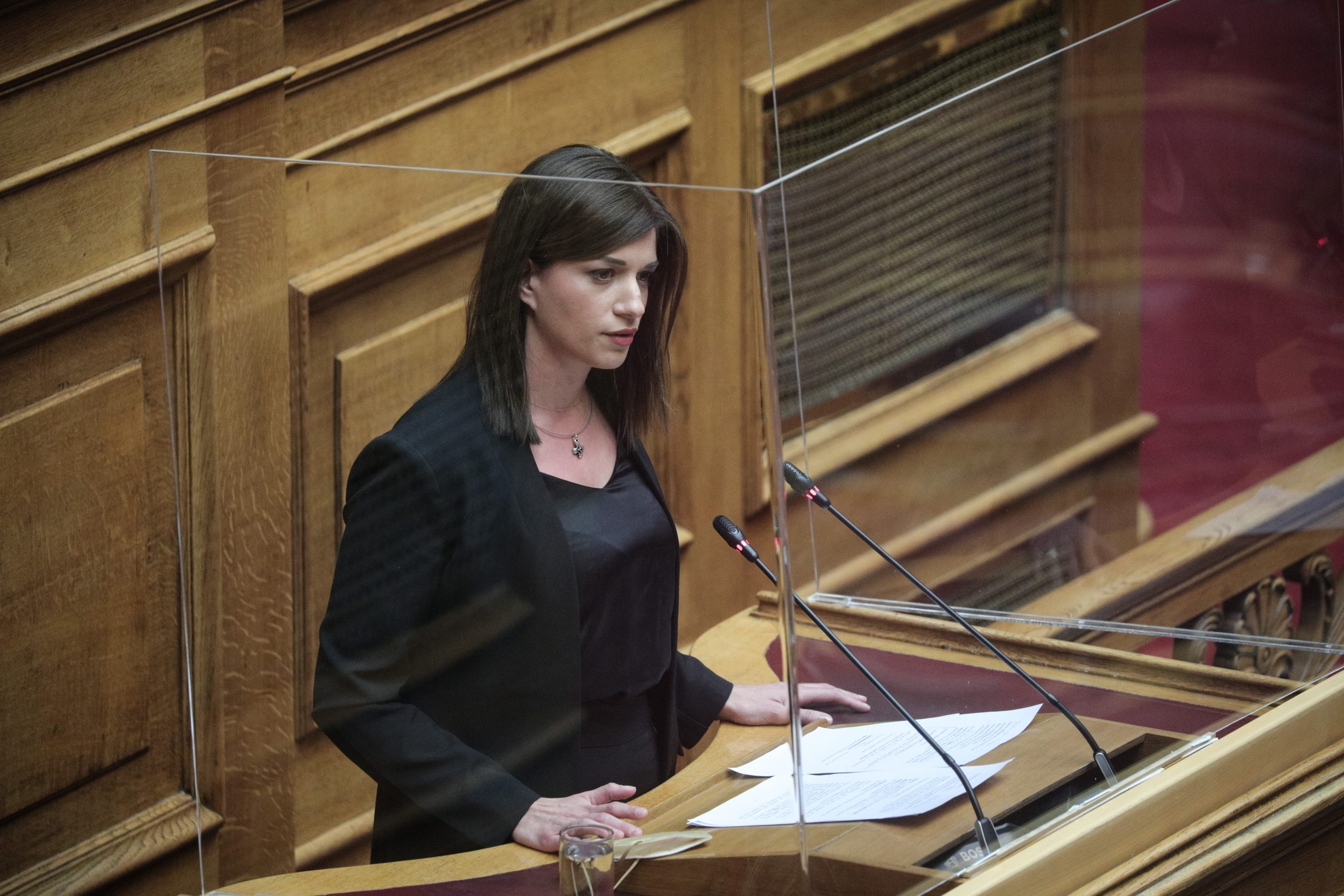 Νοτοπούλου: Ακυρώσεις και νέες αναταράξεις για τον τουρισμό