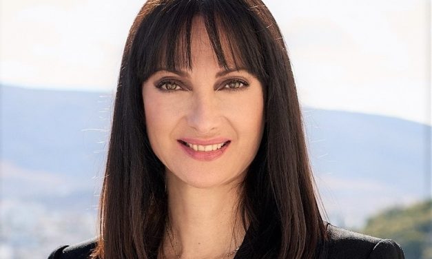 Εκδήλωση Έλενας Κουντουρά στην Αθήνα με τον Συντονιστή της ΕΕ για την Οδική Ασφάλεια