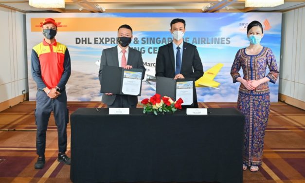 Η DHL και η SINGAPORE AIRLINES υπογράφουν συμφωνία για διεύρυνση της συνεργασίας τους