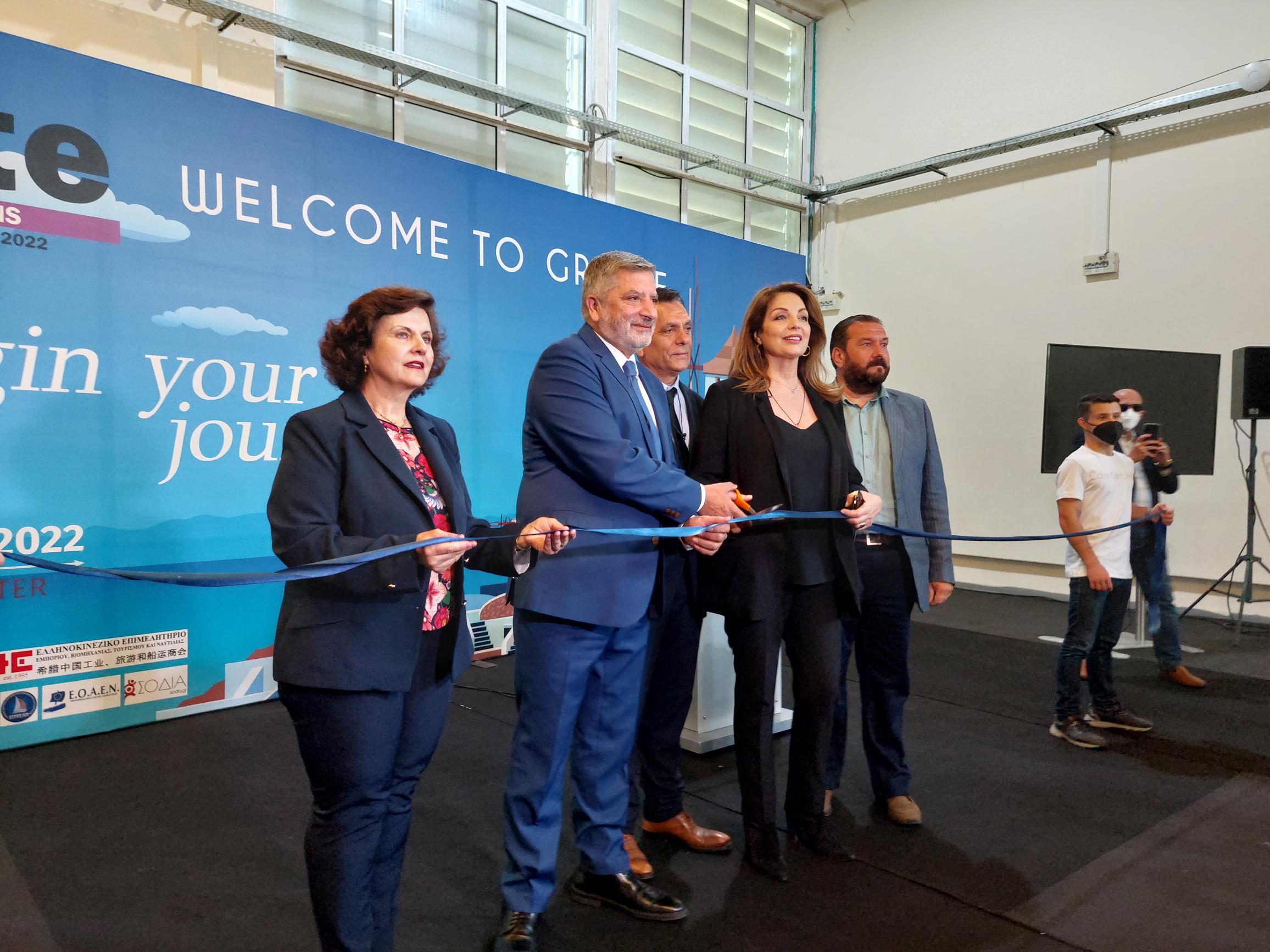 Με υψηλές παρουσίες η έναρξη της World Tourism Expo στο Εκθεσιακό Κέντρο Περιστερίου