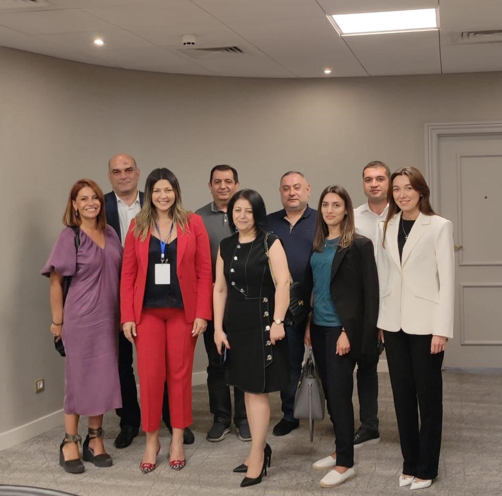 Σοφία Ζαχαράκη από το Ερεβάν: «Δυναμική η εξέλιξη του ελληνικού τουρισμού φέτος»