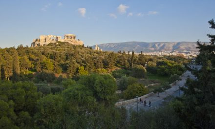 Διακρίσεις στις ΗΠΑ για Ελλάδα και Σαντορίνη στα τουριστικά βραβεία της FXExpress 2022