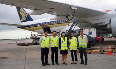 Η Singapore Airlines εκτελεί τις πρώτες πτήσεις με βιώσιμα αεροπορικά καύσιμα (SAF)