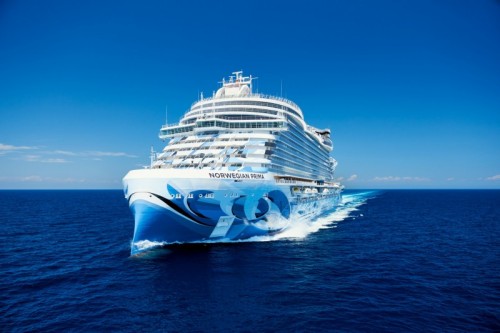 Η Norwegian Cruise Line καλωσορίζει επίσημα το κορυφαίο κρουαζιερόπλοιο Norwegian Prima