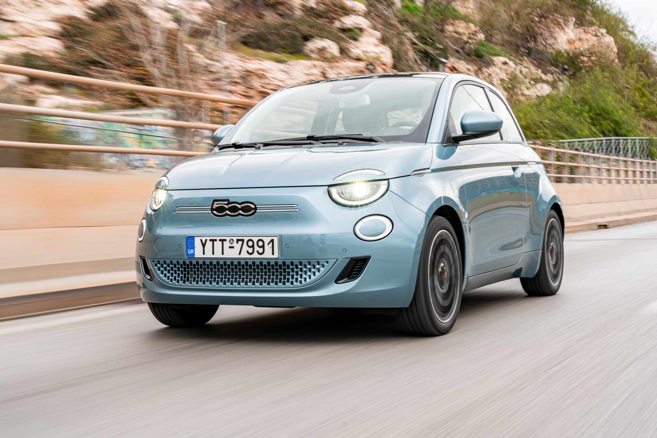 Νέα σειρά FIAT 500e: «Ηλεκτρική εξατομίκευση»