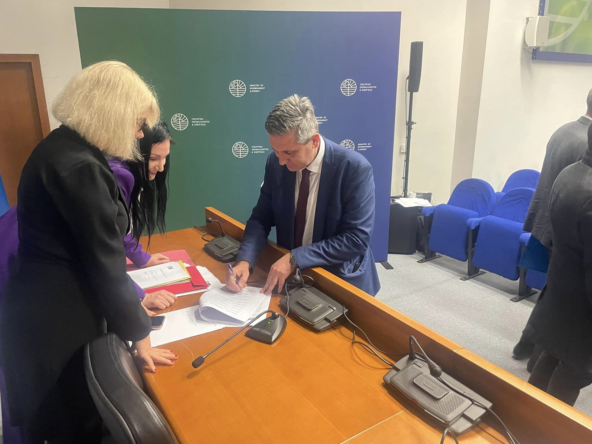 Η Δημοτική Αρχή υπέγραψε Μνημόνιο Συνεργασίας για να ενταχθεί η Άρτα στην ευρωπαϊκή αποστολή με τις 100 κλιματικά ουδέτερες και έξυπνες πόλεις