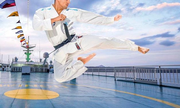 <strong><em>ANEKLINES: Περήφανη χορηγός του Grand Winner Διονύση Ξένου</em></strong>