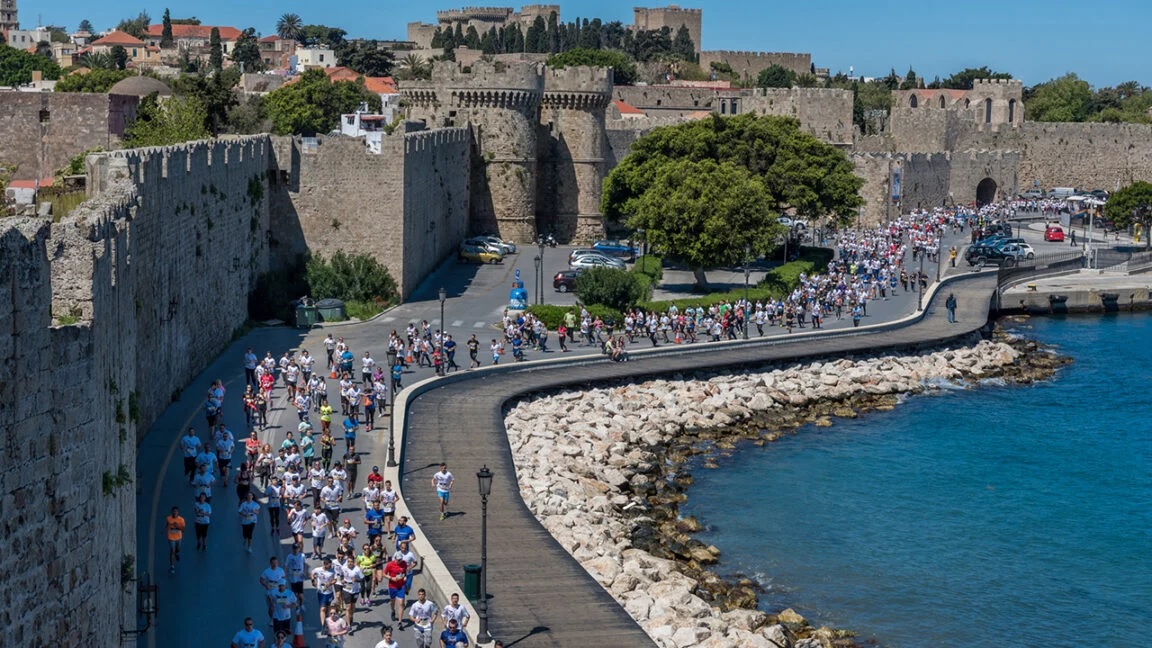 Υπό την αιγίδα του ΕΟΤ δρομικές διοργανώσεις σε Πάτρα, Αθήνα και Ρόδο