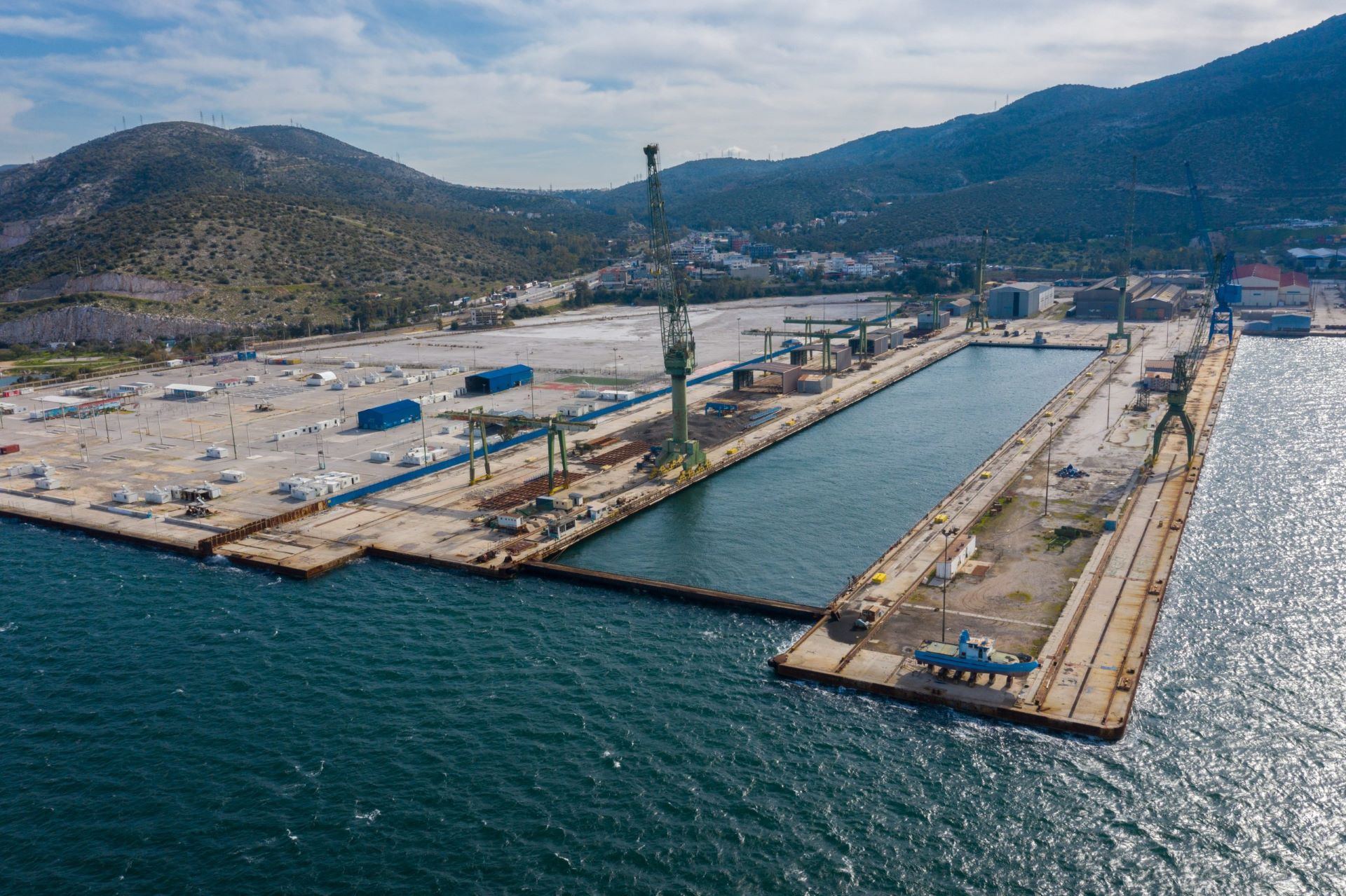 Αμοιβές πείνας και στοχοποίηση της συνδικαλιστικής δράσης. Αυτή είναι η ανάπτυξη της Νέας Δημοκρατίας στα ναυπηγεία Σκαραμαγκά