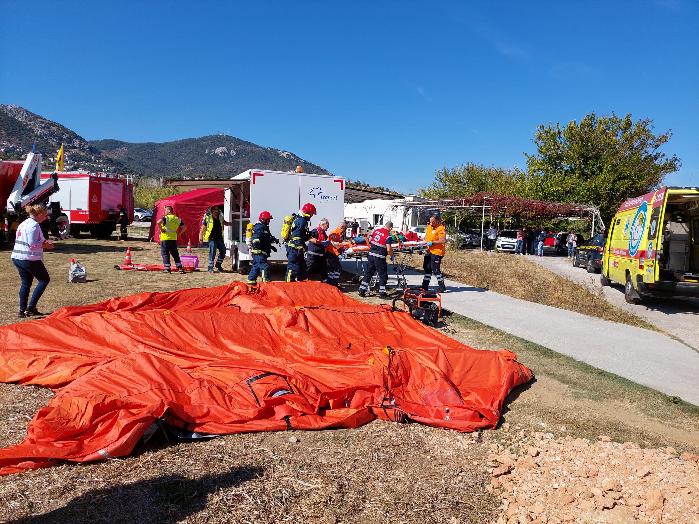 Με επιτυχία ολοκληρώθηκε η προγραμματισμένη άσκηση ευρείας κλίμακας στο αεροδρόμιο Μυτιλήνης «Οδυσσέας Ελύτης»