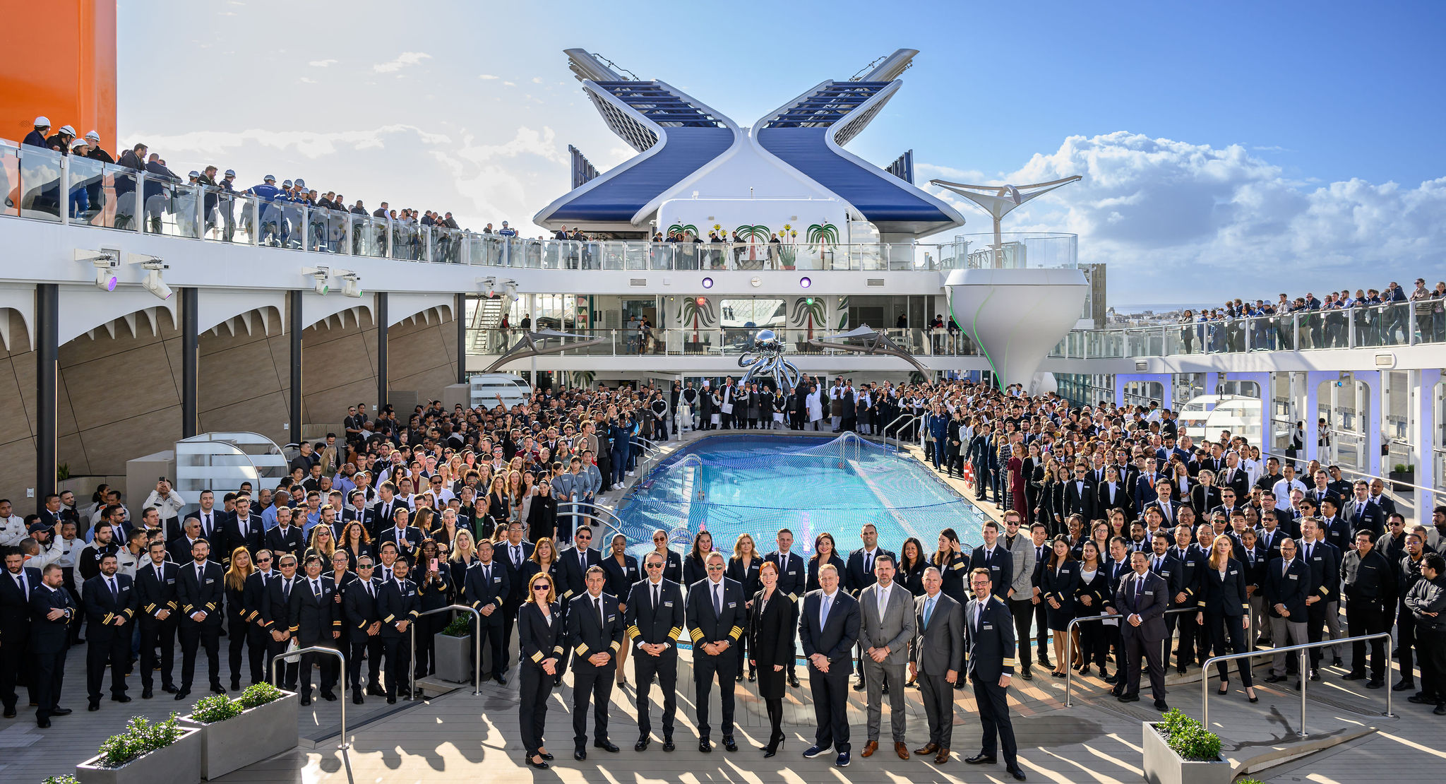 Η CelebrityCruises παραλαμβάνει το πολυαναμενόμενο CelebrityAscent