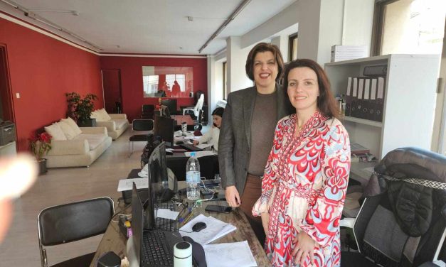 Η αξιόπιστη δύναμη στην εύρεση προσωπικού για τα ξενοδοχεία. Συνεντευξη  ( Lena Kyropoulos ΑΠΟ κ. Σκάλκου