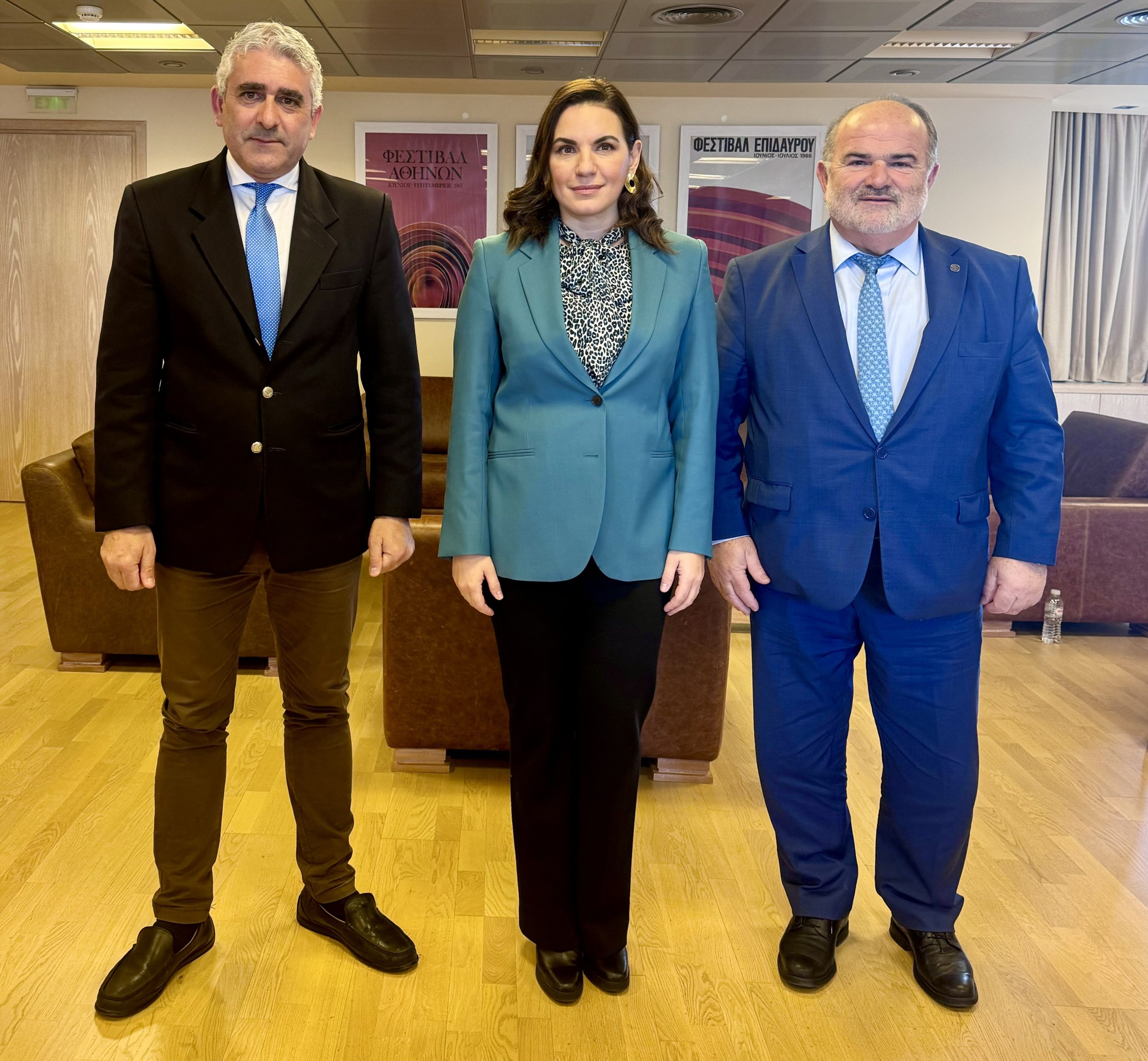 Συνάντηση Όλ. Κεφαλογιάννη με εκπροσώπους της ΠΟΕΣΕ