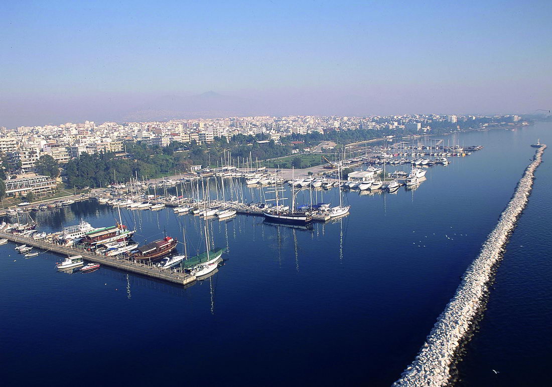 Στη Βουλή το θέμα της Μαρίνας της Αρετσούς