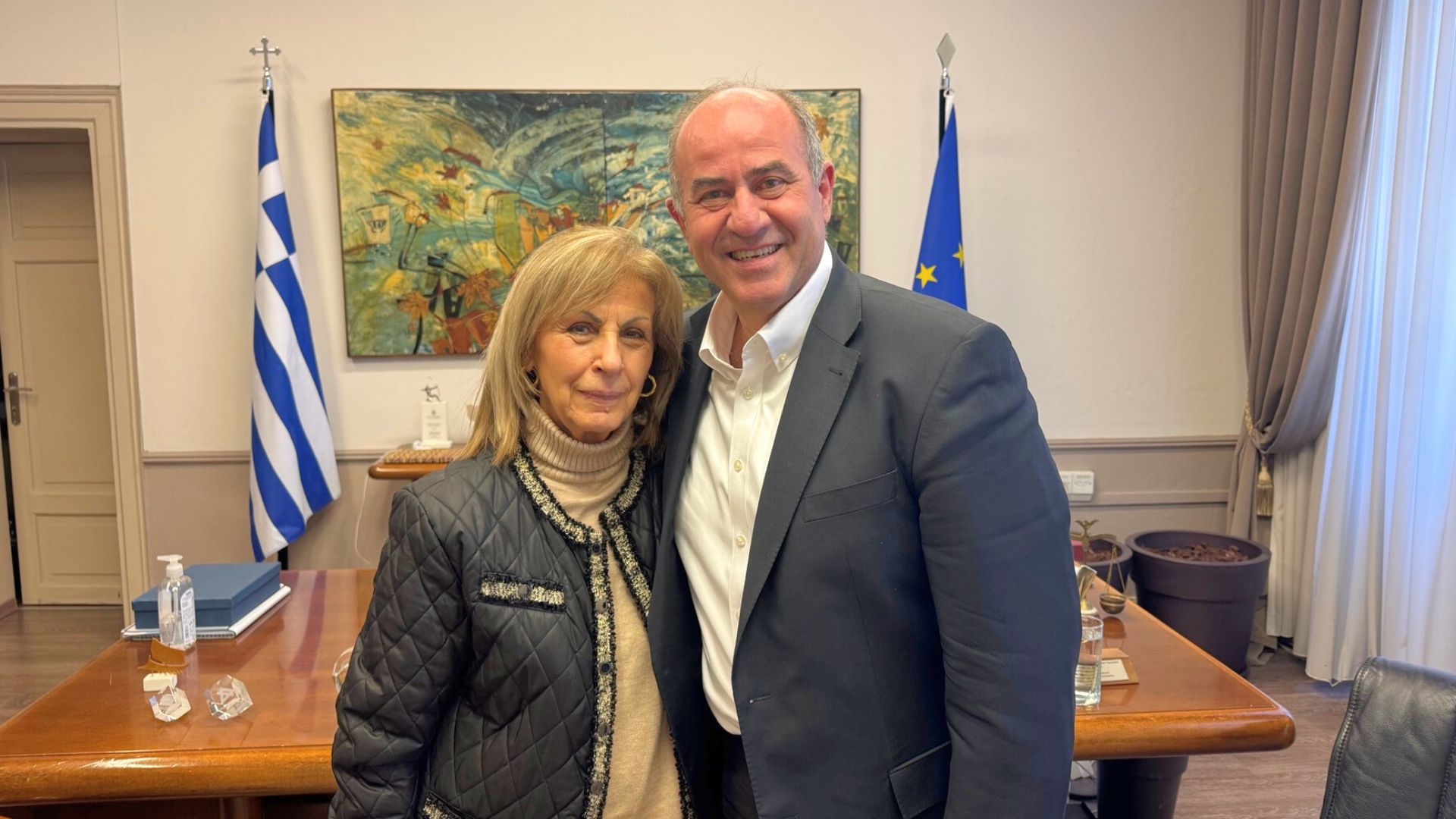Συνάντηση του Δημάρχου Βαγγέλη Γερολιόλιου με την Περιφερειάρχη Κεντρικής Μακεδονίας Αθηνά Αηδονά