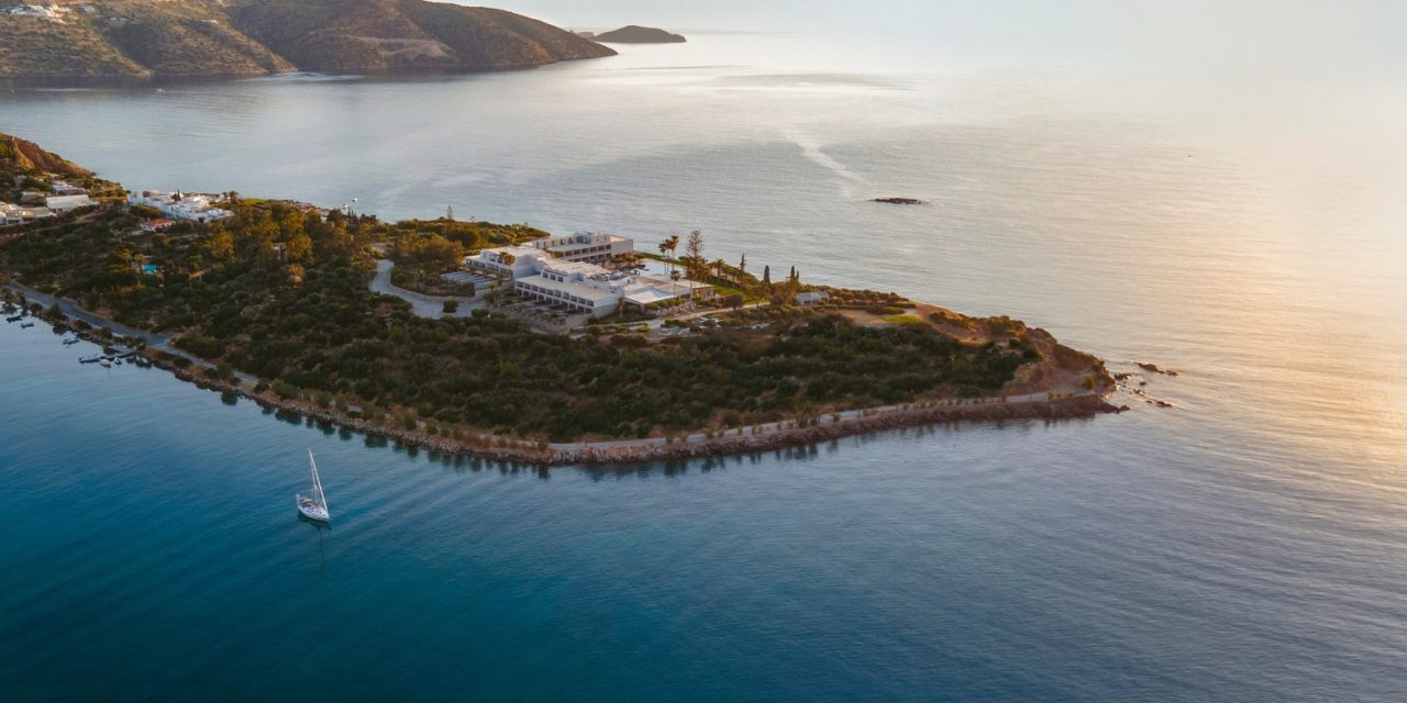 <strong>Η BluegrHotels & Resorts στα Καλύτερα Εργασιακά Περιβάλλοντα της Ελλάδας για το 2025</strong>