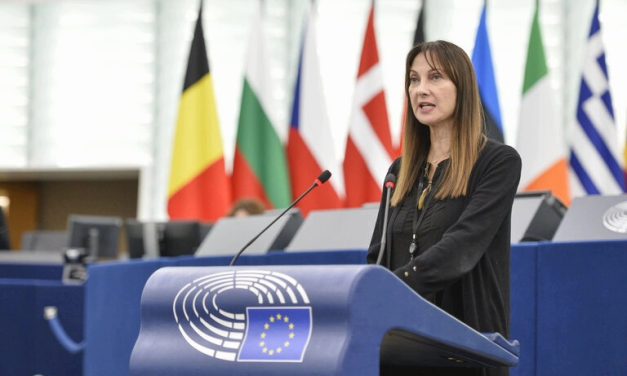 <strong>Έλενα Κουντουρά: Ζητά ευρωπαϊκή χρηματοδότηση για υποδομές στάθμευσης τροχόσπιτων και πολιτική στήριξης του αυτοκινούμενου τουρισμού</strong>
