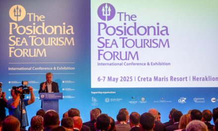 <strong>Το PosidoniaSeaTourismForum 2025 ξεκίνησε δυναμικά στο Ηράκλειο καθώς ο κλάδος της κρουαζιέρας χαράζει βιώσιμη πορεία</strong>