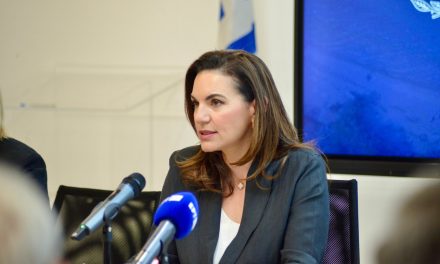 Συνέντευξη Τύπου στο Υπουργείο Τουρισμού για την παρουσίαση του πλαισίου αναβάθμισης της λειτουργίας των εκπαιδευτηρίων τουριστικής εκπαίδευσης και κατάρτισης