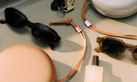 Η BANG & OLUFSEN ΠΑΡΟΥΣΙΑΖΕΙ ΤΟ ΜΟΝΑΔΙΚΟ BEOSOUND A1 3RD GEN