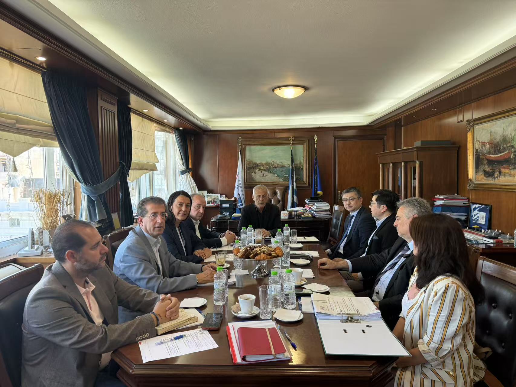 ΟΛΠ Α.Ε.: Συνάντηση του Διευθύνοντος Συμβούλου κ. Su Xudong με το Δήμαρχο Πειραιά κ. Γιάννη Μώραλη