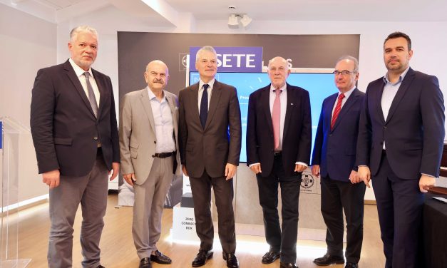 ΙΝΣΕΤΕ <strong>Ο τουρισμός συμβάλλει καθοριστικά στην ανάπτυξη της χώρας, εν μέσω προκλήσεων</strong>