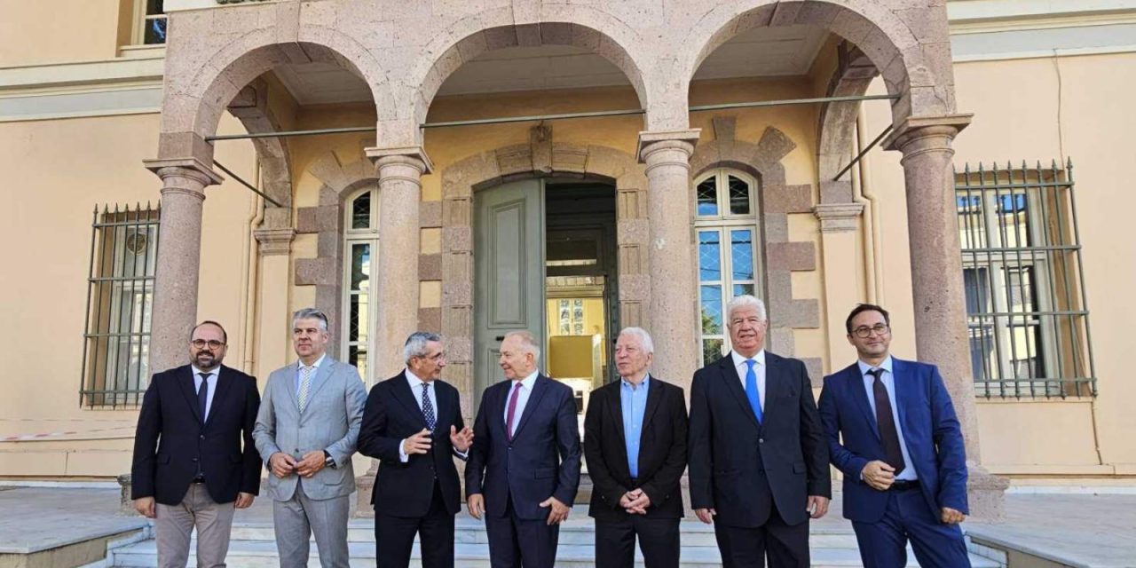 Υπεγράφη η «Διακήρυξη της Κέρκυρας», η πολιτική συμμαχία των νησιωτικών Περιφερειών της Ελλάδας￼