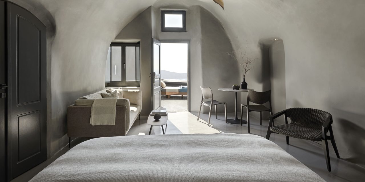 Το 5* KIVOTOS SANTORINI μέλος της εμβληματικής συλλογής FINE HOTELS & RESORTS® BY AMERICAN EXPRESS