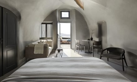 Το 5* KIVOTOS SANTORINI μέλος της εμβληματικής συλλογής FINE HOTELS & RESORTS® BY AMERICAN EXPRESS