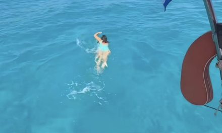 Influencers από την Τουρκία υμνούν Ρόδο και Σύμη