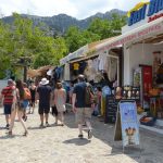 Τουρισμός για τις στατιστικές: Σφύζει από κόσμο η Κως, η αγορά όμως αναστενάζει…