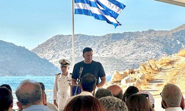 Β. Κικίλιας για Ν. Σαντορινιό: «Τιμή σε έναν ευγενικό και γλυκό άνθρωπο»