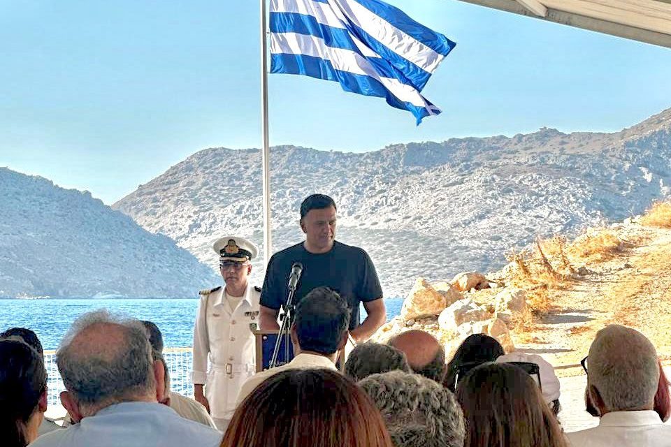 Β. Κικίλιας για Ν. Σαντορινιό: «Τιμή σε έναν ευγενικό και γλυκό άνθρωπο»