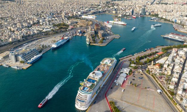 ΟΛΠ Α.Ε.: Υλοποίηση Νέου Προγράμματος Υποτροφιών για το ακαδημαϊκό έτος 2025-2026￼