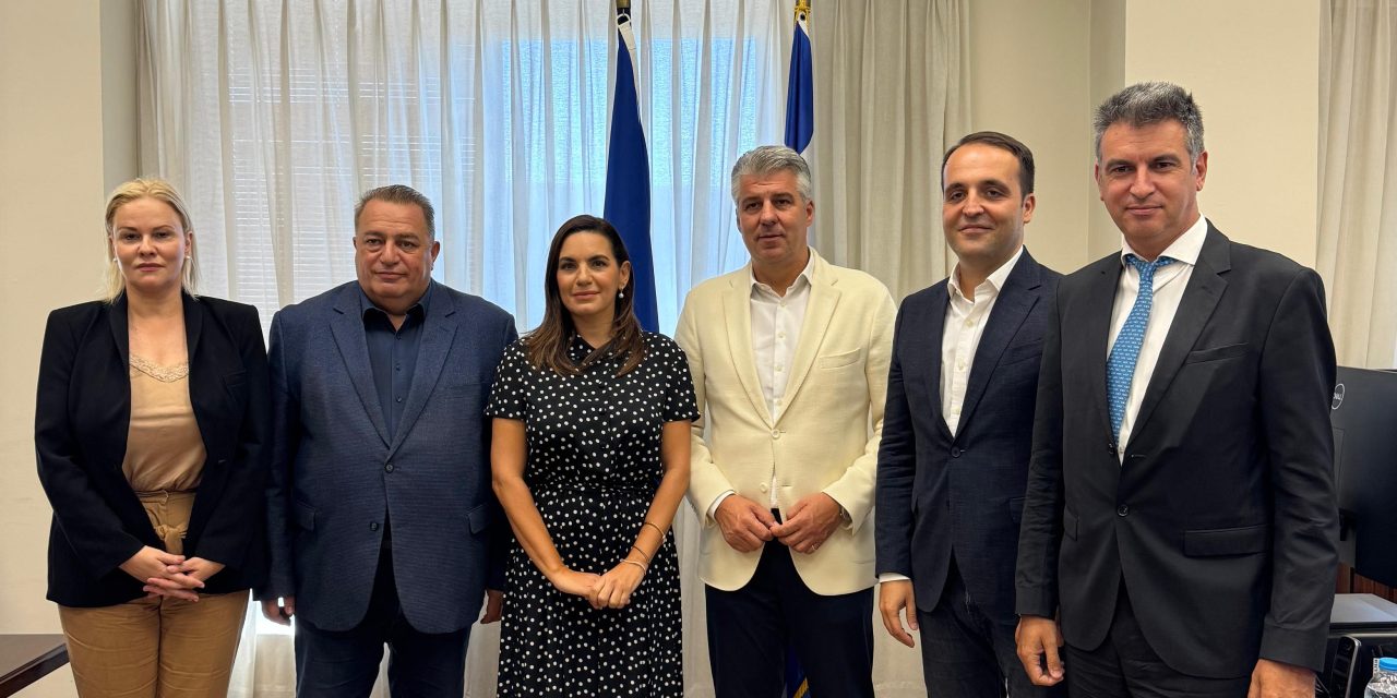 ΕΠΙΣΚΕΨΗ ΥΠΟΥΡΓΟΥ ΤΟΥΡΙΣΜΟΥ ΣΤΗΝ ΚΟΜΟΤΗΝΗ