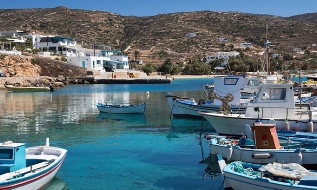 Οι Μικρές Κυκλάδες στα 10 πιο αγαπημένα «μικροσκοπικά νησιά» για τους Γάλλους ταξιδιώτες