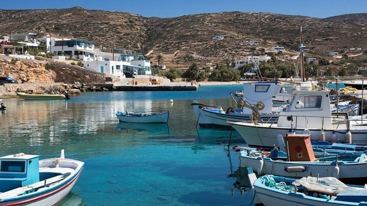 Οι Μικρές Κυκλάδες στα 10 πιο αγαπημένα «μικροσκοπικά νησιά» για τους Γάλλους ταξιδιώτες