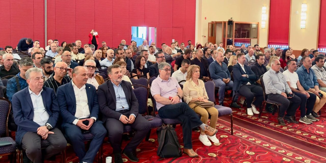 ΕΚΔΗΛΩΣΗ ΑΠΟΝΟΜΗΣ ΒΡΑΒΕΙΩΝ ΠΑΓΚΡΗΤΙΟΥ ΣΥΛΛΟΓΟΥ ΔΙΕΥΘΥΝΤΩΝ ΞΕΝΟΔΟΧΕΙΩΝ