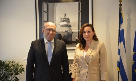 Συνάντηση Όλγας Κεφαλογιάννη με τον Πρέσβη της Αρμενίας στην Ελλάδα