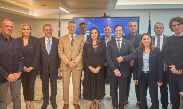 Συνάντηση Υπουργού Τουρισμού Όλγας Κεφαλογιάννη με την Πανελλήνια Ομοσπονδία Ξενοδόχων (ΠΟΞ)