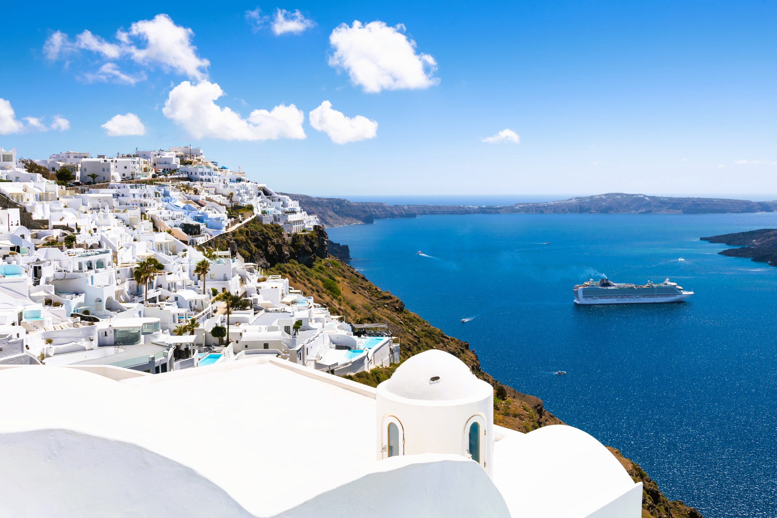 Μία νέα, πρωτοποριακή ψηφιακή πλατφόρμα που επαναπροσδιορίζει τα πολυτελή ταξίδια, απογειώνει τον ιδιωτικό τουρισμό και βελτιώνει την εμπειρία του πελάτη με διαφάνεια, ευκολία, ταχύτητα στην κράτηση και πολλές συνδυαστικές υπηρεσίες. &nbsp;