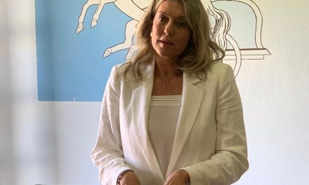 H Υφυπουργός Τουρισμού Άννα Καραμανλή στον Αγιασμό της Σ.Α.Ε.Κ. Τουρισμού Στερεάς Ελλάδας στο Γαλαξείδι