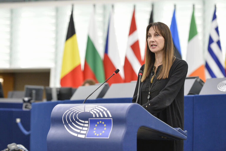 Έλενα Κουντουρά: Ζήτησε από την Κομισιόν οκτώ ευρωπαϊκά μέτρα στήριξης των ατόμων με αναπηρία  ￼