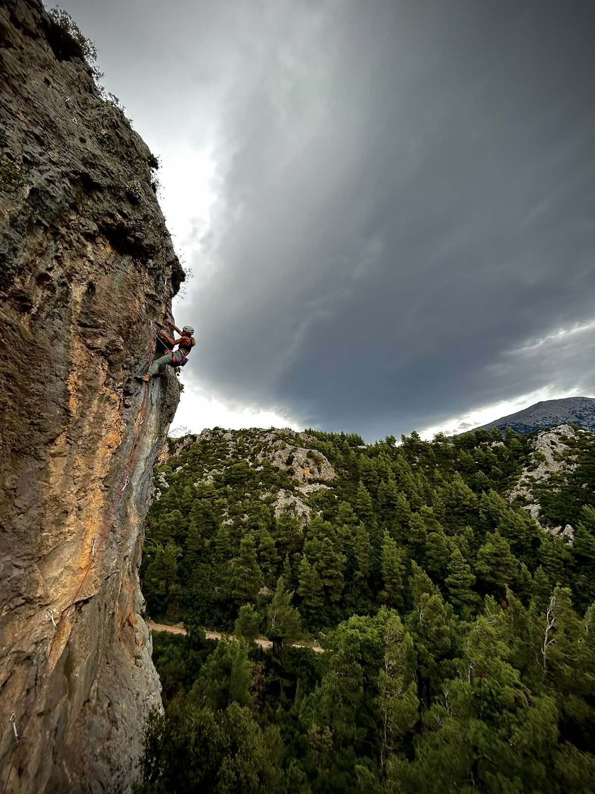 Νέο αναρριχητικό πεδίο “Νύφη” στην Εύβοια