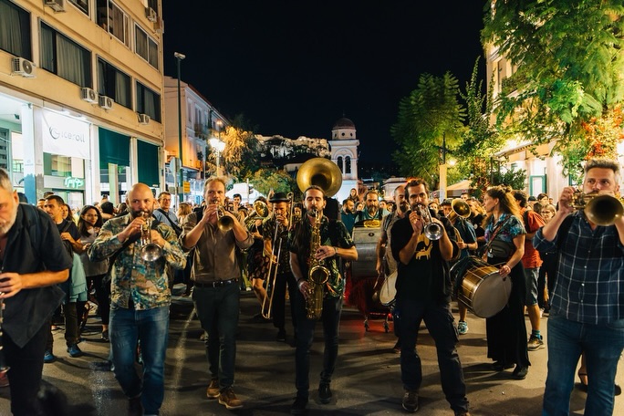 Χάρης Δούκας Η Μεγαλύτερη Νύχτα του Χρόνου στην Αθήνα
