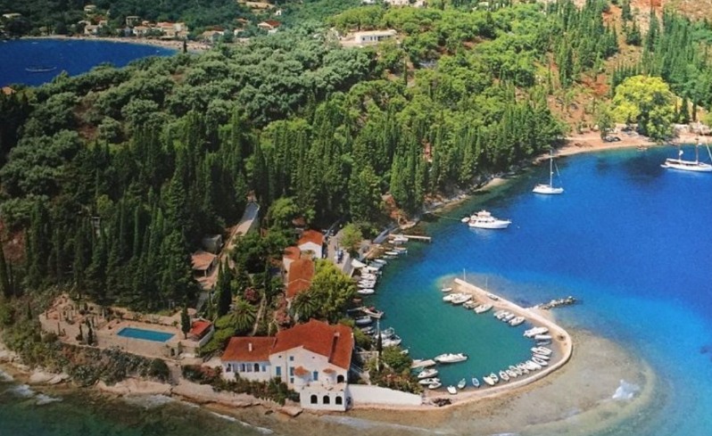 Νόμιμη η απόφαση για την εποχικότητα των τουριστικών καταλυμάτων στον Δήμο Βόρειας Κέρκυρας