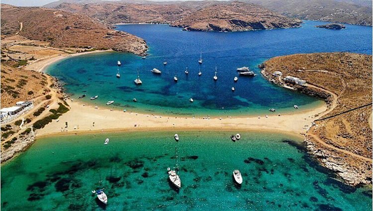 Τουρισμός: To Conde Nast Traveller εκθειάζει τα ελληνικά νησιά – Ποια προτείνει για το 2026