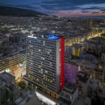 Το President Hotel Athens αποκαλύπτει την ανανεωμένη εξωτερική κλίμακα πυρασφάλειας με την υπογραφή του Minos Digenis Arquitectos